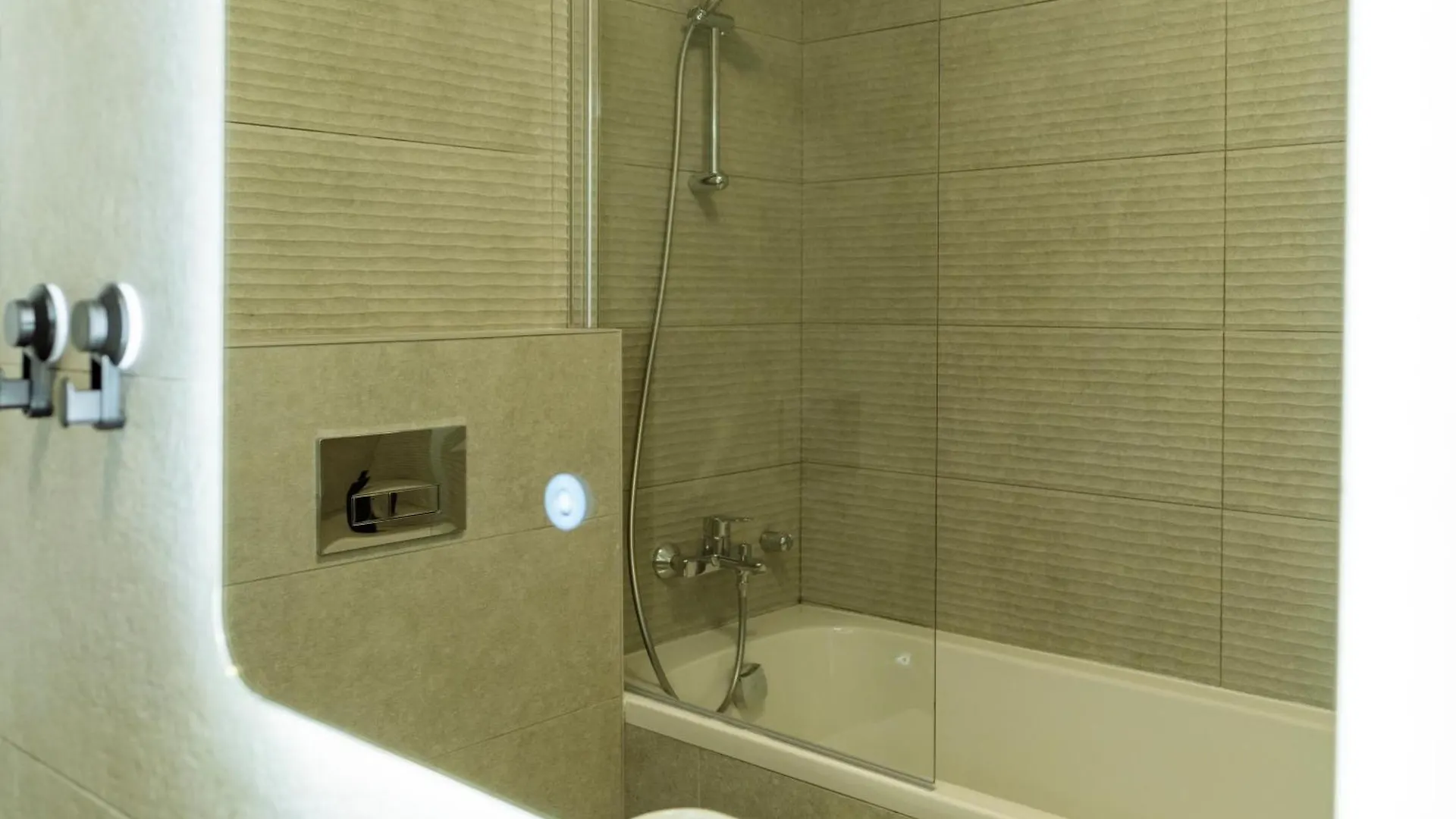 Albert Apartment Pipera Business Center Bucharest Romania