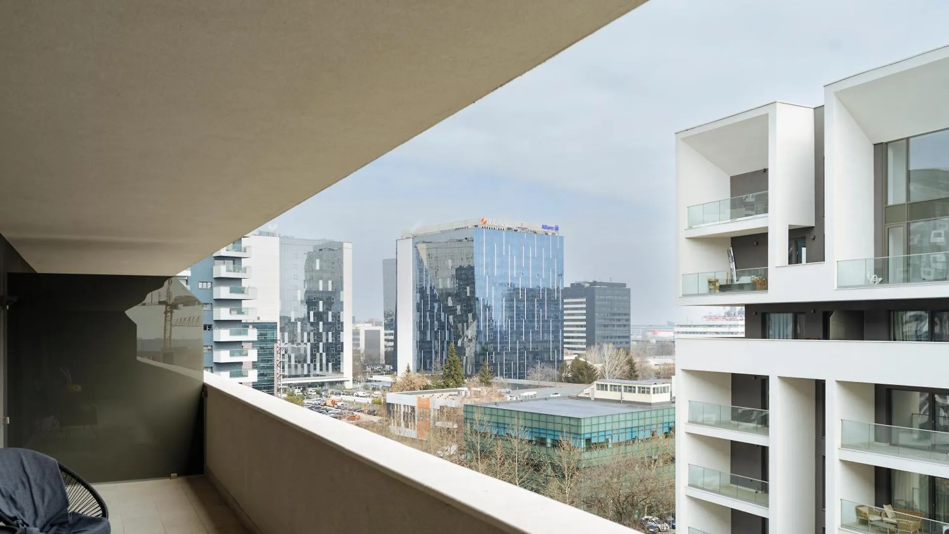 Albert Apartment Pipera Business Center Bucharest