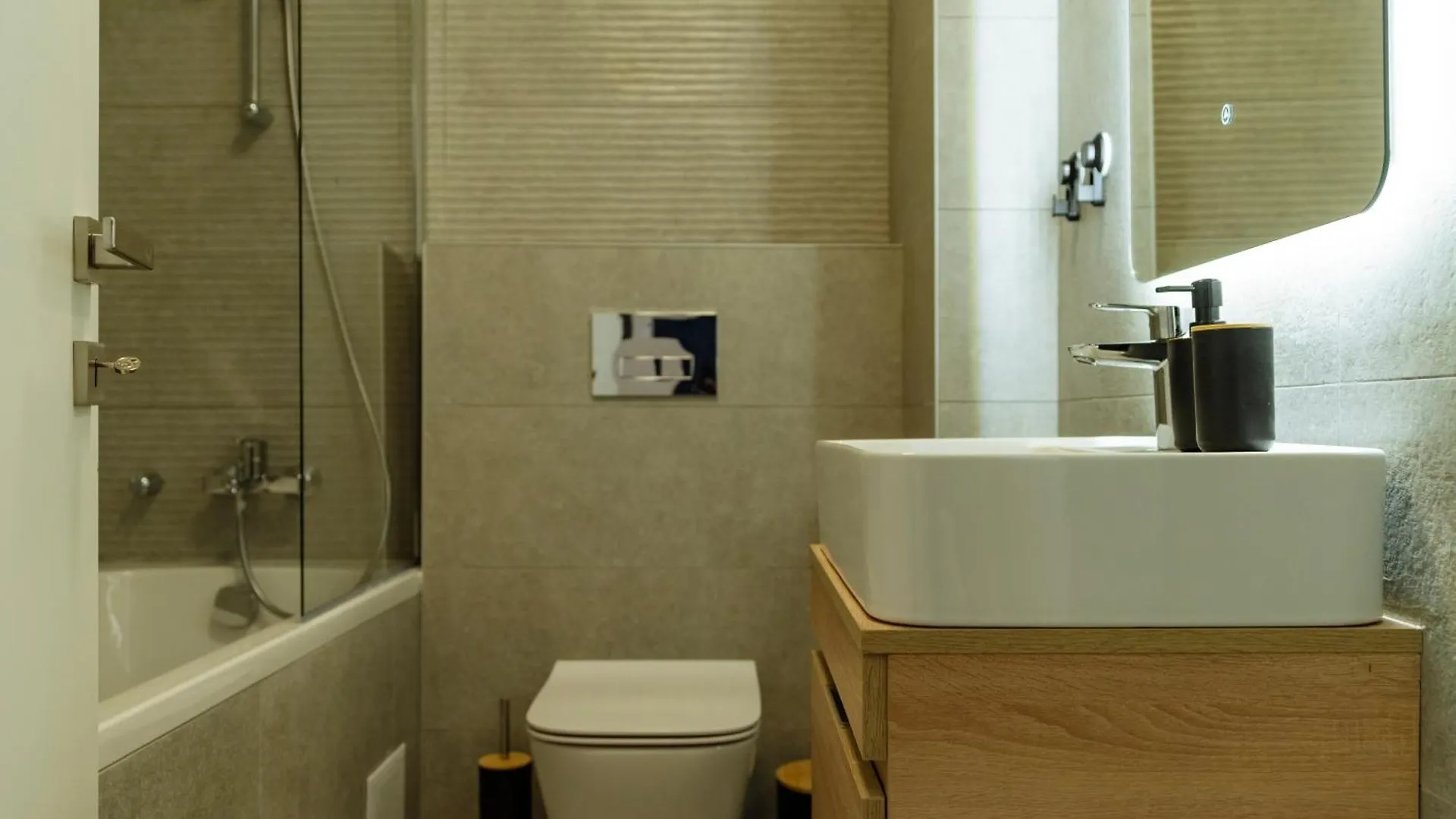 Albert Apartment Pipera Business Center Bucharest